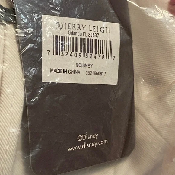 Adjustable Mickey Mouse Baseball cap - Picture 6 of 6